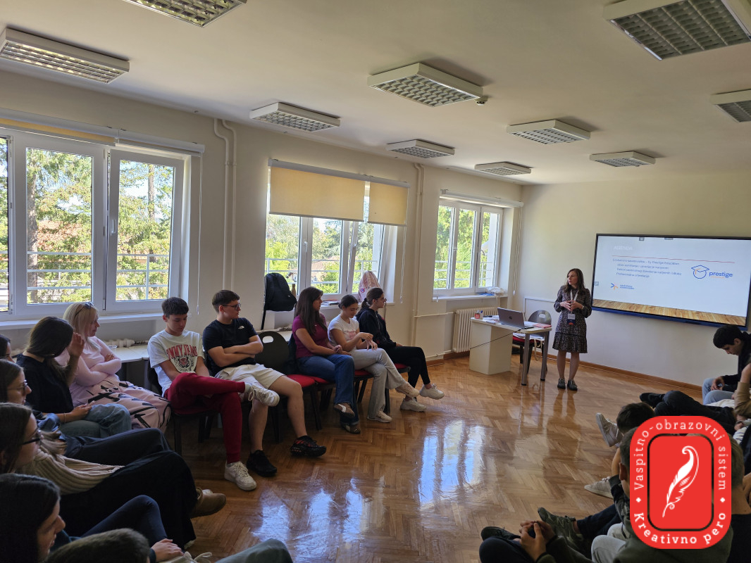 Трибине о каријерном вођењу и саветовању за ученике Kреативног пера